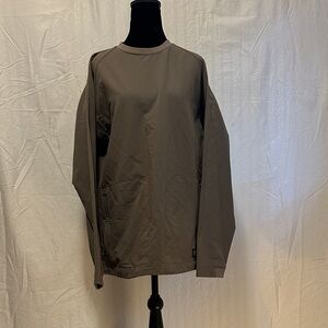 Snow Peak Men's Large Shirt/Sweatshirt